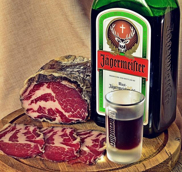 Jagermeister a jeho historie: odolný německý likér s tajnými přísadami