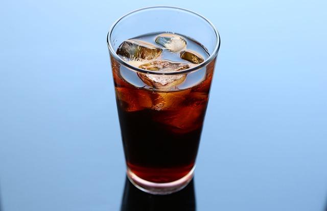 Nejnovější trendy v oblasti kávy: cold brew a nitro káva